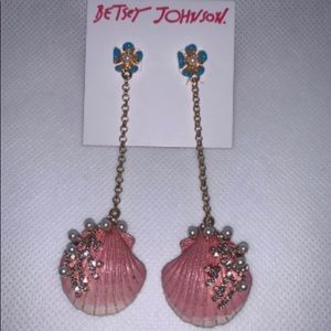 Seashell Betsey Johnson Earrings